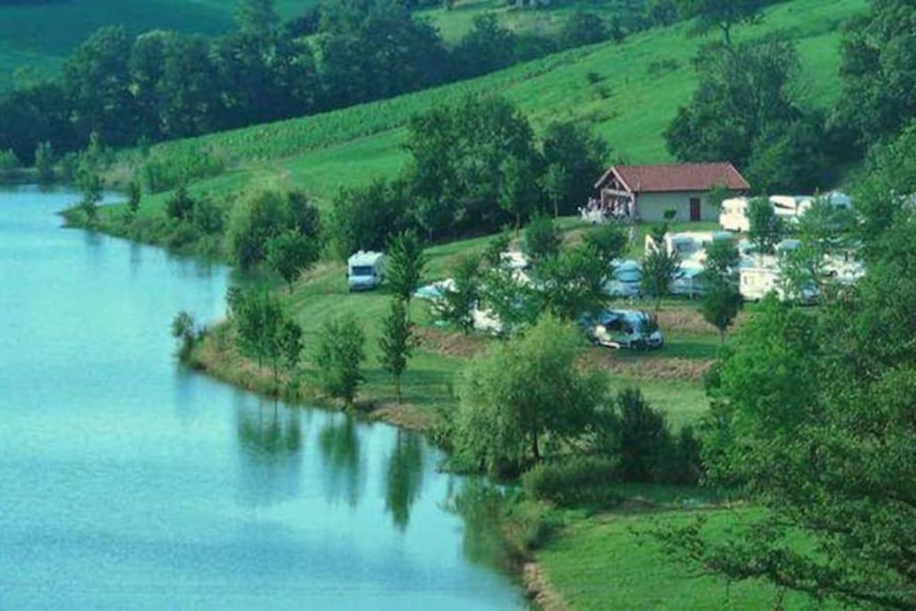 Ferme Ariegeoise, Gite Du Lac Unzent المظهر الخارجي الصورة